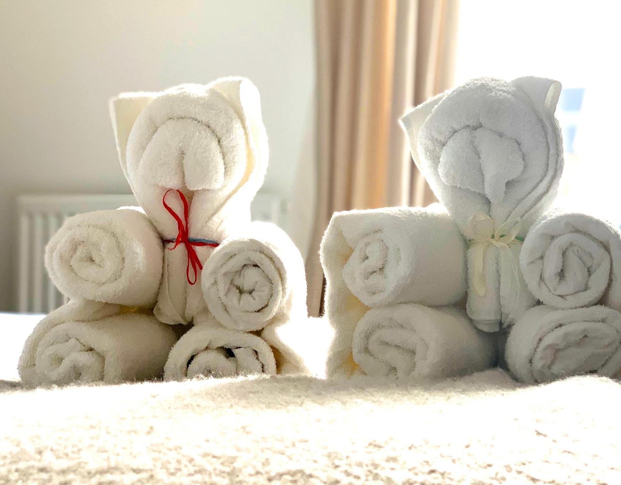 Home Crowd Luxury Apartments 동커스터 외부 사진